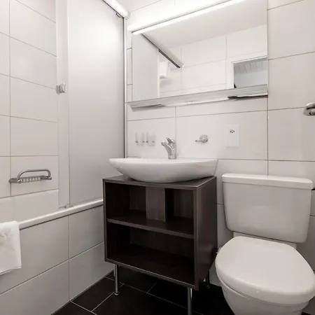 - Self Check-in Arosa