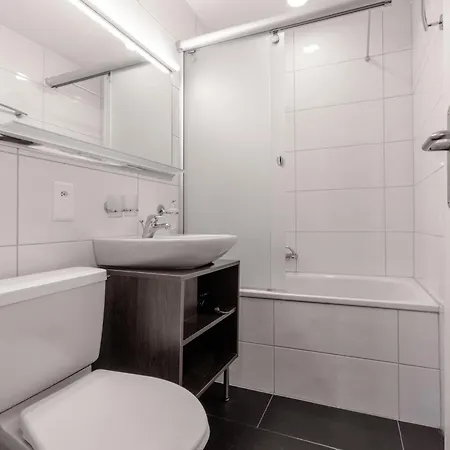 酒店 - Self Check-in 阿罗萨