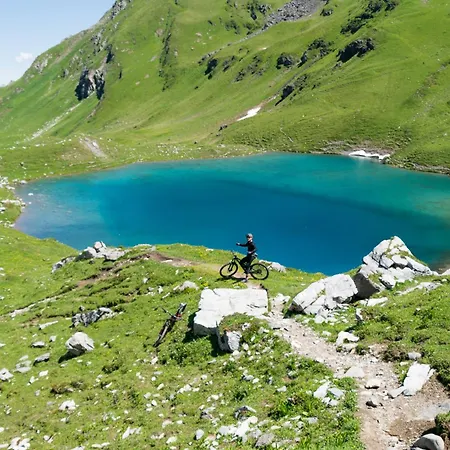 Hotel - Self Check-in Arosa