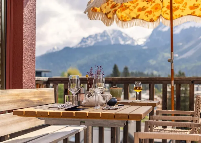 - Self Check-in Szálloda Arosa